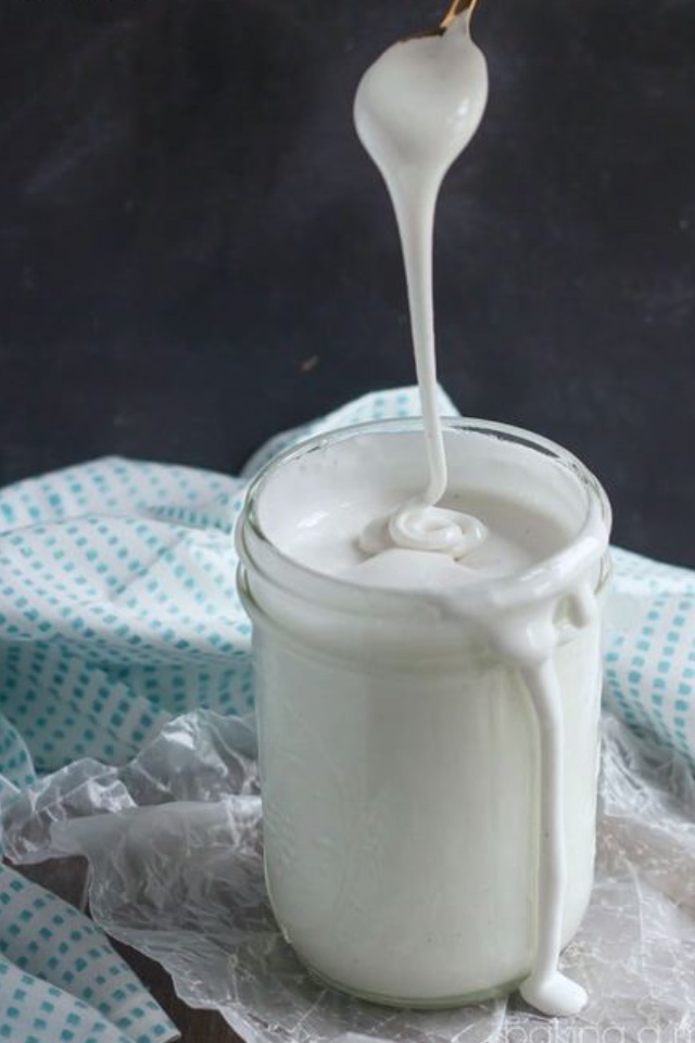 Marshmallows sauce