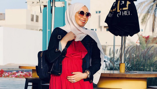 12 Looks By A Hijabi Blogger To Help Revamp Your Pregnancy Wardrobe