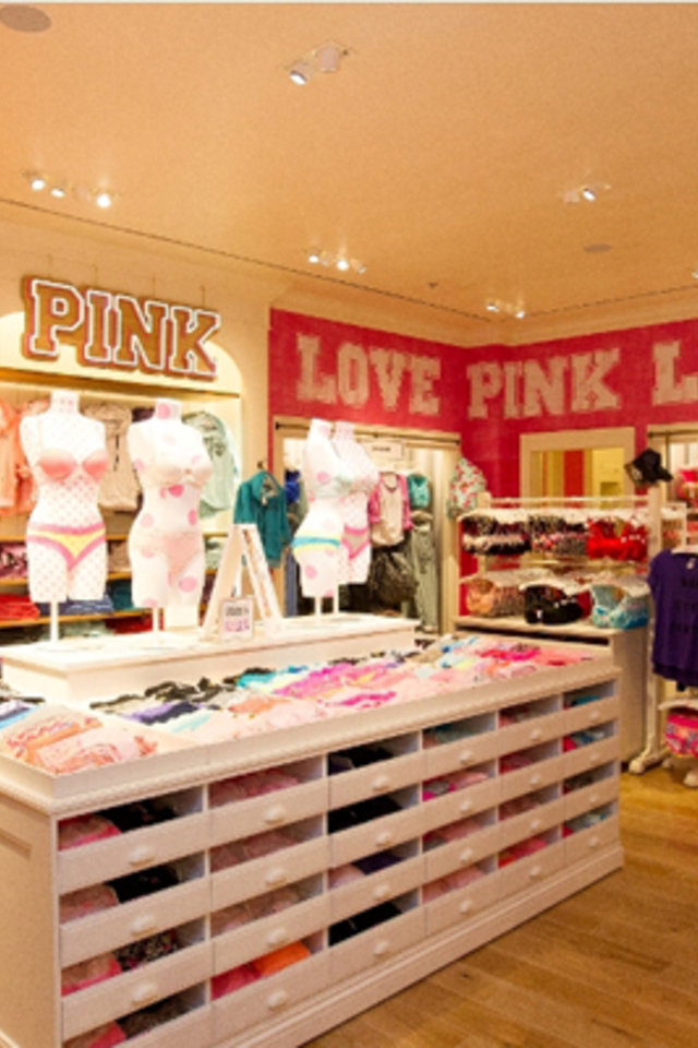 Victoria's Secret Now Open in Dubai